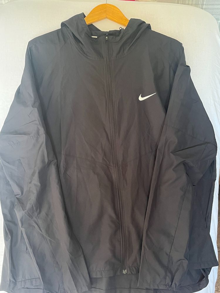 Nike Nike Black Hooded wind breaker Jacket product image